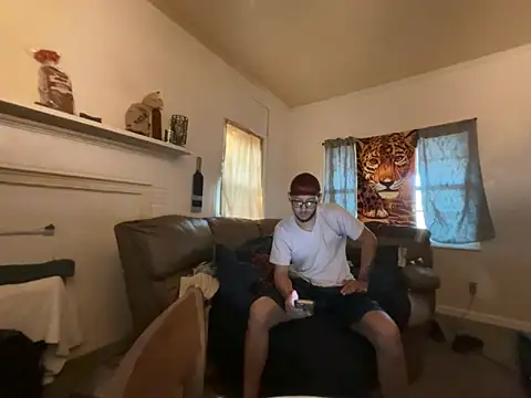 Snapshot of ThrowedWorldWide chatting on February 17, 2026, 1:08 pm ThrowedWorldWide online show from February 17, 2026, 1:08 pm