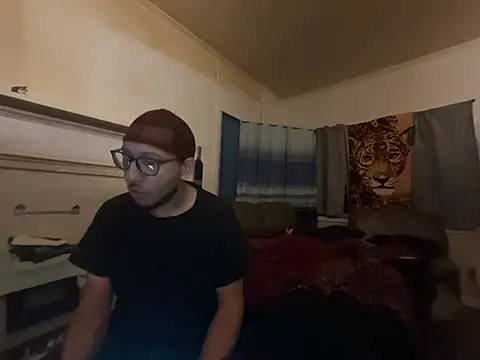 Snapshot of ThrowedWorldWide chatting on February 11, 2026, 7:08 am ThrowedWorldWide online show from February 11, 2026, 7:08 am