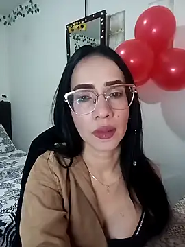 YaraDuartee online show from February 20, 2026, 1:13 am