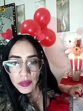 YaraDuartee online show from February 15, 2026, 12:55 am