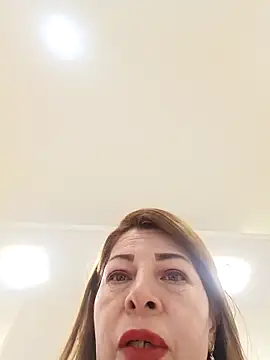 VANESSA  01 online show from November 24, 2025, 12:38 pm