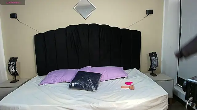 GabySweett  online show from November 28, 2025, 1:22 pm