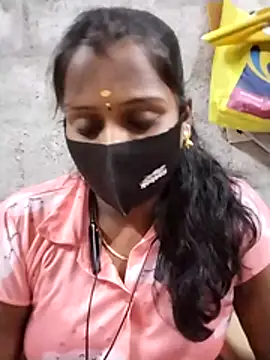 Tamil Hot Sandy online show from July 29, 2026, 4:17 pm