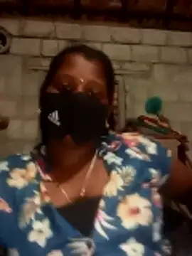 Tamil Hot Sandy online show from October 31, 2025, 3:19 pm