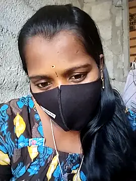 Tamil Hot Sandy online show from December 19, 2025, 5:54 am