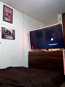 pinklajokr online show from December 19, 2025, 10:56 pm