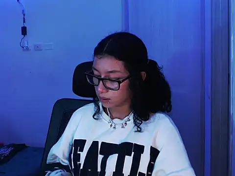 Ivonnybonn online show from January 8, 2026, 10:27 pm