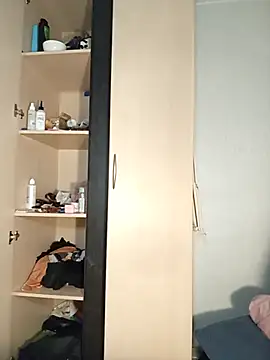 Conny Shellie online show from March 1, 2026, 10:26 am