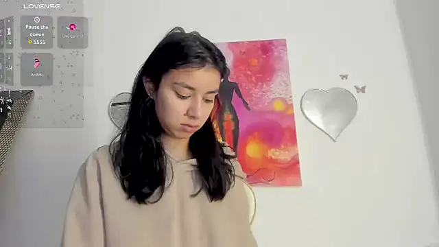 isa martinexxx online show from November 8, 2025, 10:35 pm