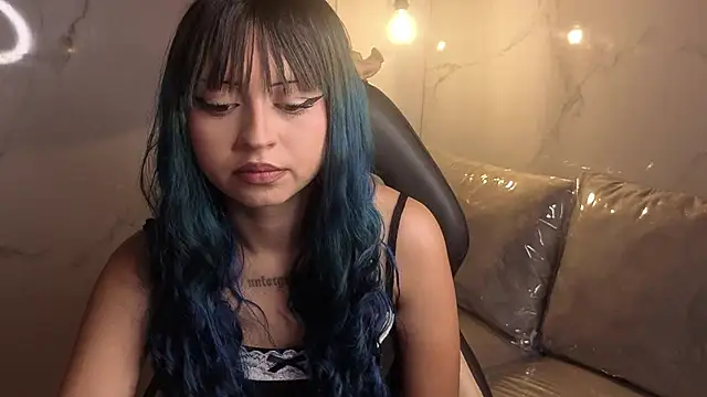 Snapshot of _ceeleste_cute_ chatting on August 4, 2026, 1:37 pm ceeleste cute online show from August 4, 2026, 1:37 pm