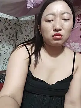 zhen-zo online show from June 29, 2026, 1:23 am