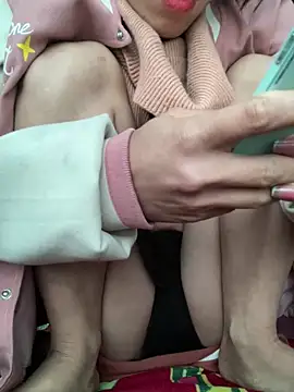 nhinhi-sexy online show from February 1, 2026, 8:12 am