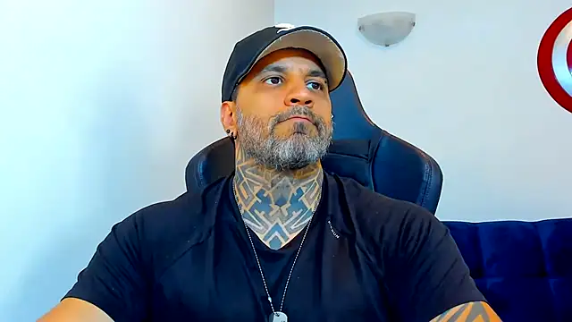 JoshRigby online show from July 14, 2026, 2:05 am
