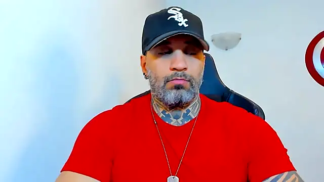 JoshRigby online show from June 26, 2026, 7:42 pm
