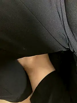 Lydia-a online show from October 31, 2025, 7:16 am