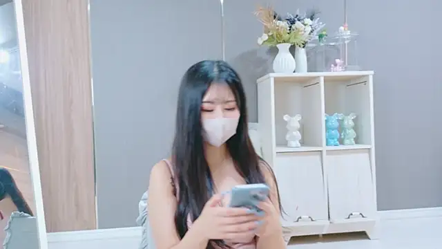 Snapshot of -Rukachi- chatting on October 18, 2025, 10:28 am -Rukachi- online show from October 18, 2025, 10:28 am