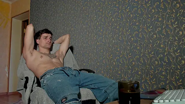 sweet smith8 online show from January 13, 2026, 4:38 am