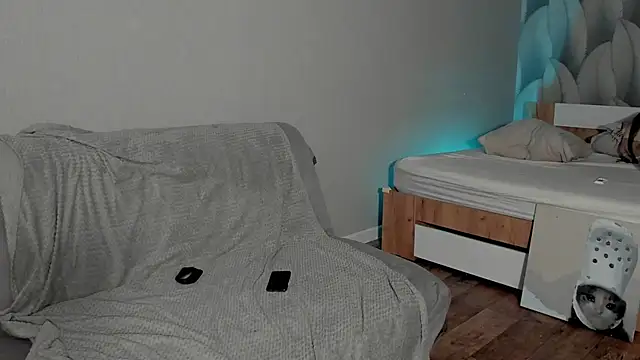 sweet smith8 online show from October 15, 2025, 2:14 pm