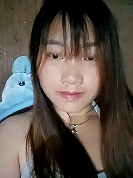 min-xinh online show from March 3, 2026, 10:28 pm