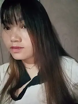 min-xinh online show from June 15, 2026, 10:09 pm