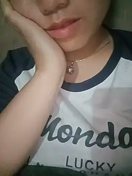 Snapshot of min-xinh chatting on July 10, 2026, 8:53 pm min-xinh online show from July 10, 2026, 8:53 pm
