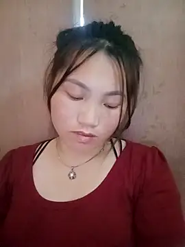 min-xinh online show from October 28, 2025, 6:34 am