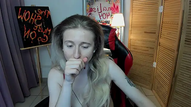 CamillaDreamer online show from July 22, 2026, 5:04 pm