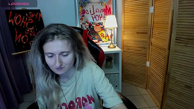 CamillaDreamer online show from July 19, 2026, 4:26 pm