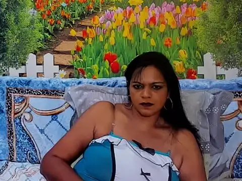 indianswtbella online show from October 13, 2025, 5:47 pm