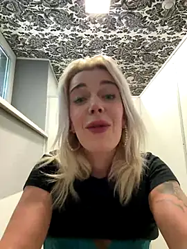 Snapshot of Daddyslittlebaby chatting on October 1, 2025, 10:41 am Daddyslittlebaby online show from October 1, 2025, 10:41 am