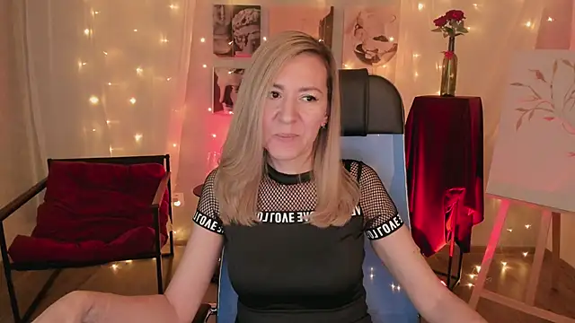 DonnaSmitth online show from March 2, 2026, 6:37 pm