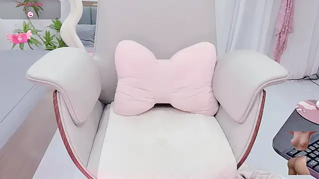 Snapshot of BunnyXia chatting on April 2, 2026, 4:46 pm BunnyXia online show from April 2, 2026, 4:46 pm