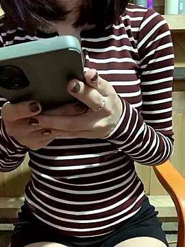 LenaCii online show from January 14, 2026, 4:32 pm