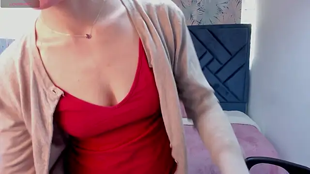 Valery More   online show from August 3, 2026, 1:28 pm