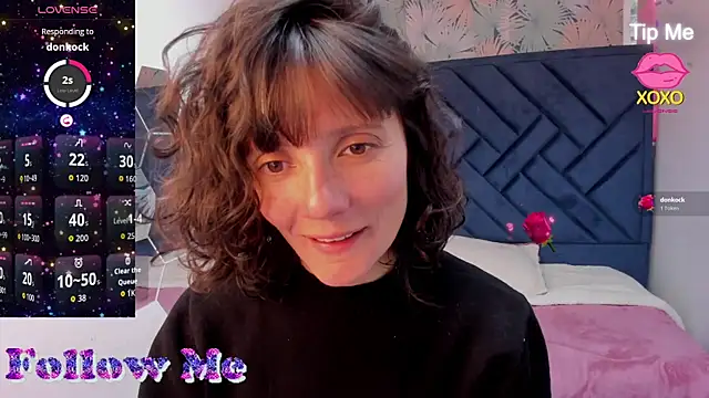 Valery More   online show from July 25, 2026, 1:17 pm