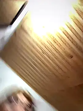 NICOLLE  12 online show from December 21, 2025, 8:20 pm