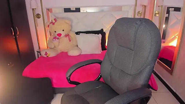 i kristi online show from March 13, 2026, 8:36 pm