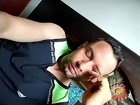 Snapshot of Jacobogar chatting on September 27, 2025, 8:37 pm Jacobogar online show from September 27, 2025, 8:37 pm