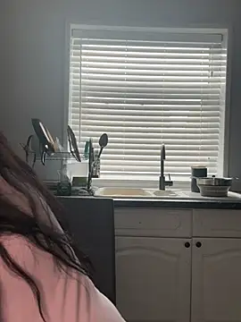 irishmollyx online show from February 21, 2026, 10:50 am