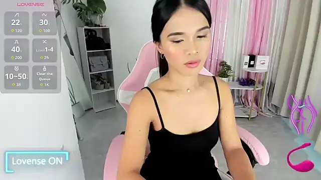 jeanalove online show from April 26, 2026, 2:25 pm