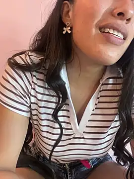 Amelia Rivas online show from June 3, 2026, 6:56 pm