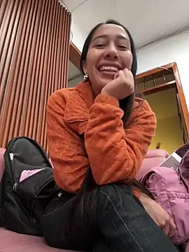 Amelia Rivas online show from June 8, 2026, 1:11 pm