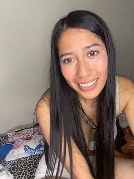 Amelia Rivas online show from April 24, 2026, 2:02 am