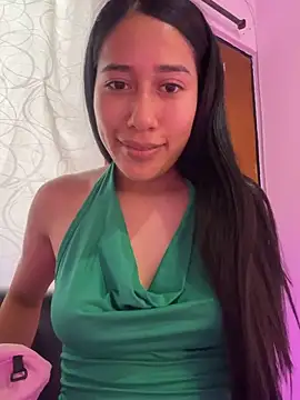 Amelia Rivas online show from May 25, 2026, 6:39 pm