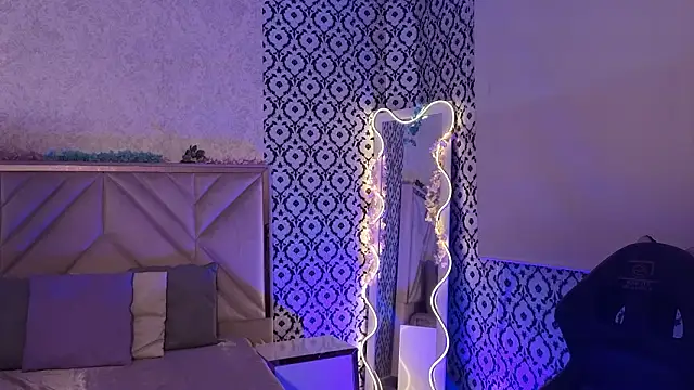 Ixchel tay online show from February 16, 2026, 4:00 am