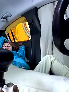 GoldenPussy1329 online show from October 12, 2025, 8:05 am