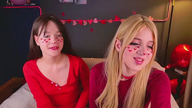 luna son online show from February 14, 2026, 6:52 pm