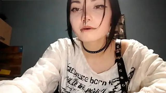 Beeping Creature online show from October 3, 2025, 4:19 pm