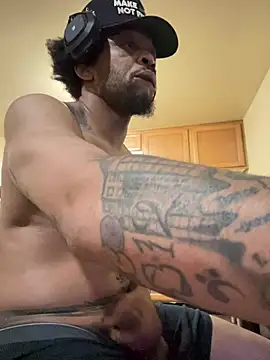 thefreakscomeoutatnight online show from April 24, 2026, 8:05 am