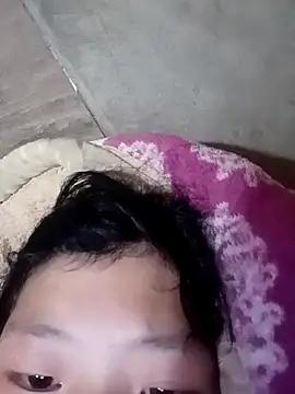 Khanhu xx online show from March 21, 2026, 12:42 pm